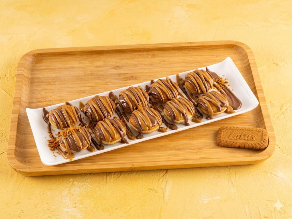 MINI PANCAKE LOTUS NUTELLA